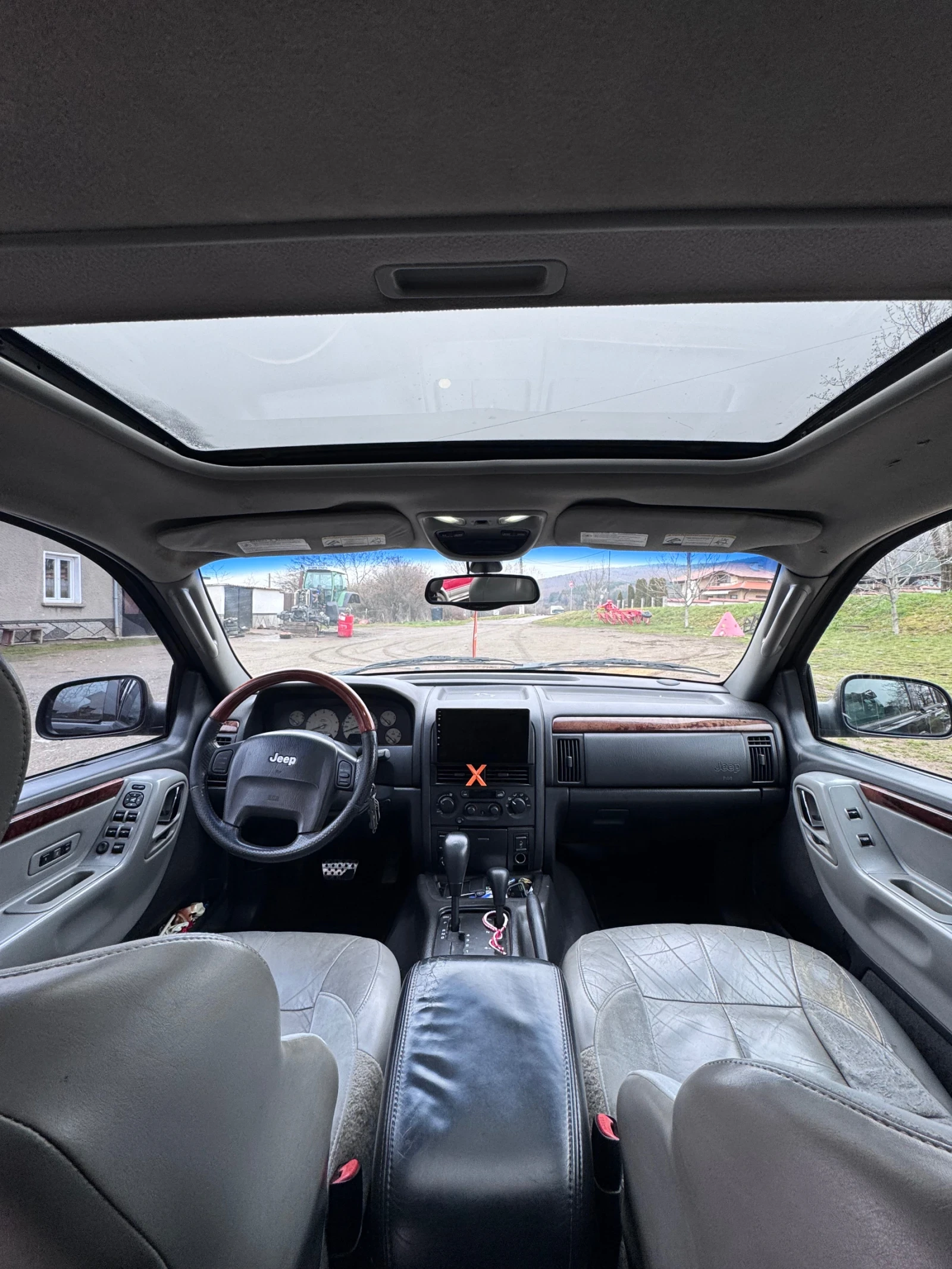 Jeep Grand cherokee, снимка 8 - Автомобили и джипове - 54028786