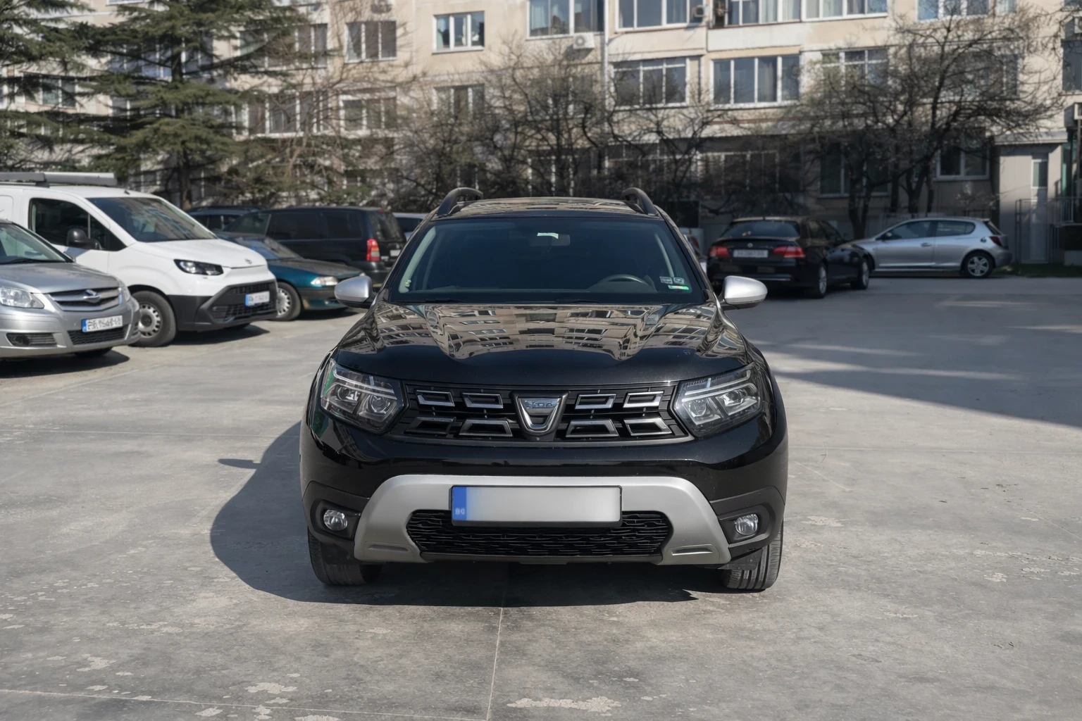 Dacia Duster Газ/ бензин (фабрична газ), снимка 2 - Автомобили и джипове - 54162762