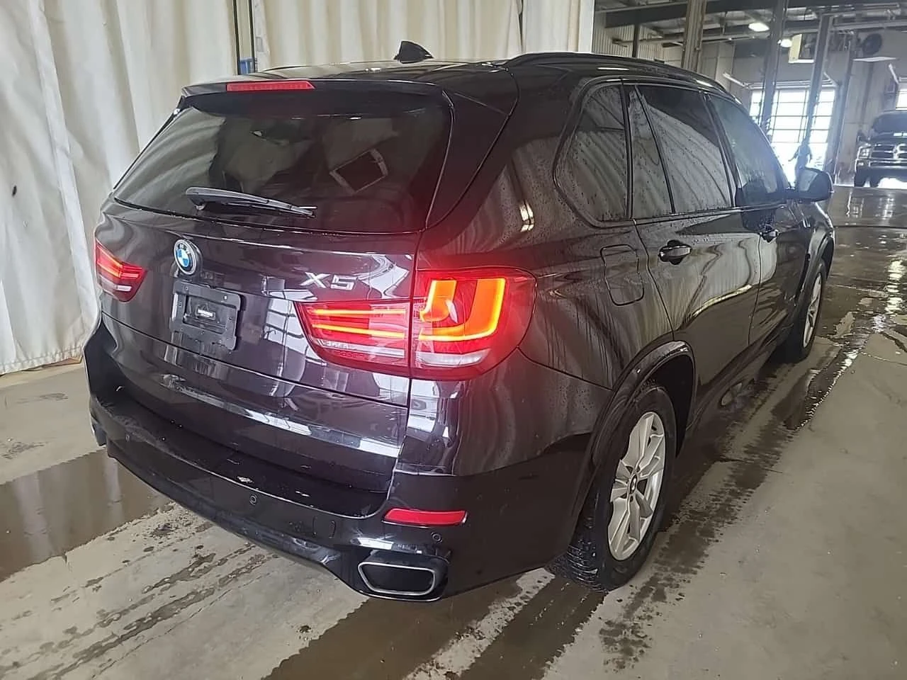 BMW X5 xDrive35i * M-Sport * CARFAX * Без инциденти * , снимка 3 - Автомобили и джипове - 54210739