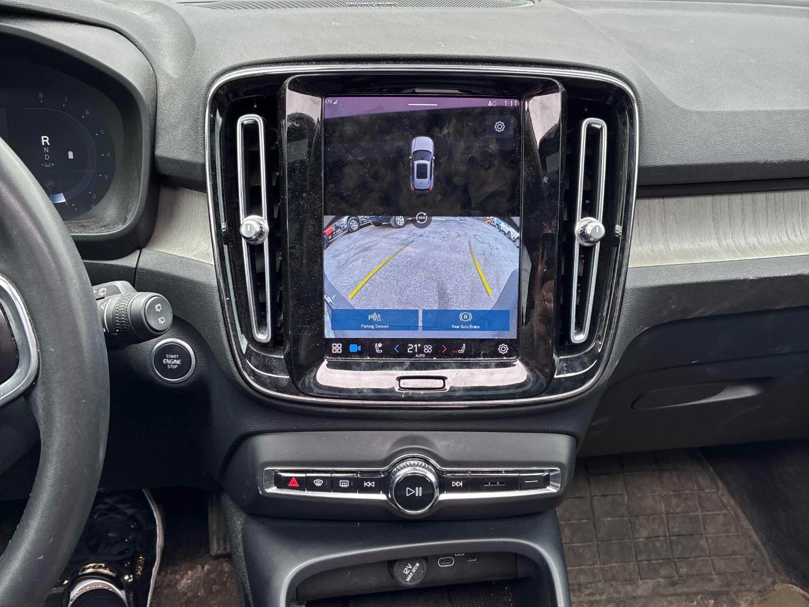 Volvo XC40 Ultimate Dark Theme, снимка 9 - Автомобили и джипове - 54482625