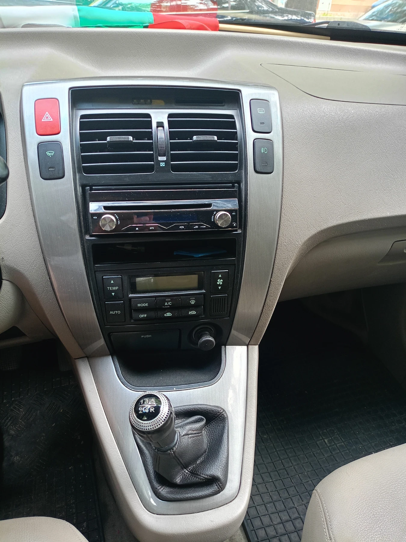 Hyundai Tucson, снимка 7 - Автомобили и джипове - 55038292