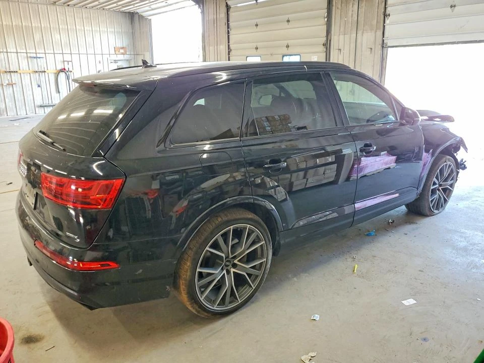 Audi Q7 Prestige, снимка 3 - Автомобили и джипове - 55298852