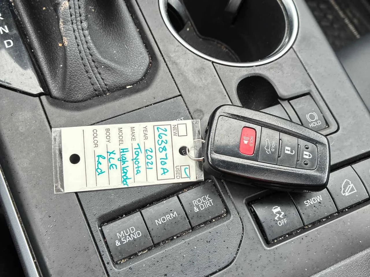 Toyota Highlander * XLE * CARFAX * ОПЦИЯ ЗА ФИНАНСИРАНЕ, снимка 17 - Автомобили и джипове - 55547387