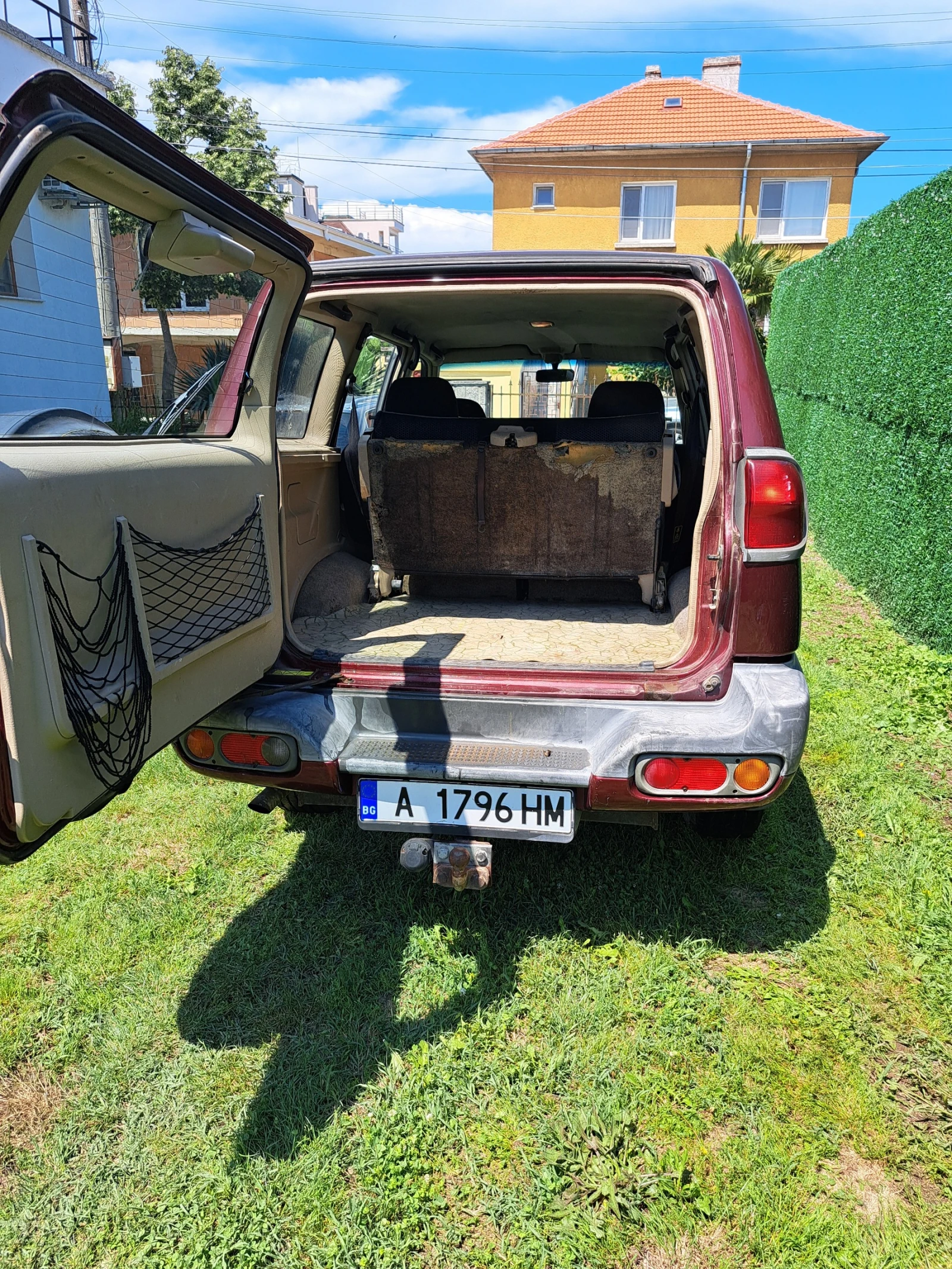 Nissan Terrano II, снимка 5 - Автомобили и джипове - 56250504