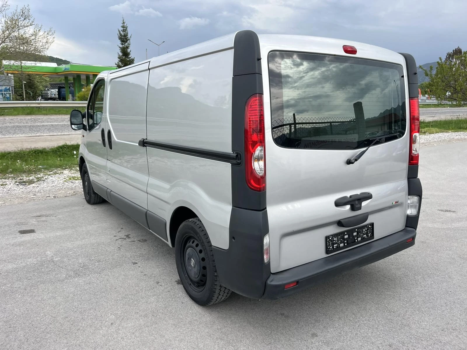 Opel Vivaro 2.0DCI 90кс EURO 4 FACE MAXI  - изображение 5