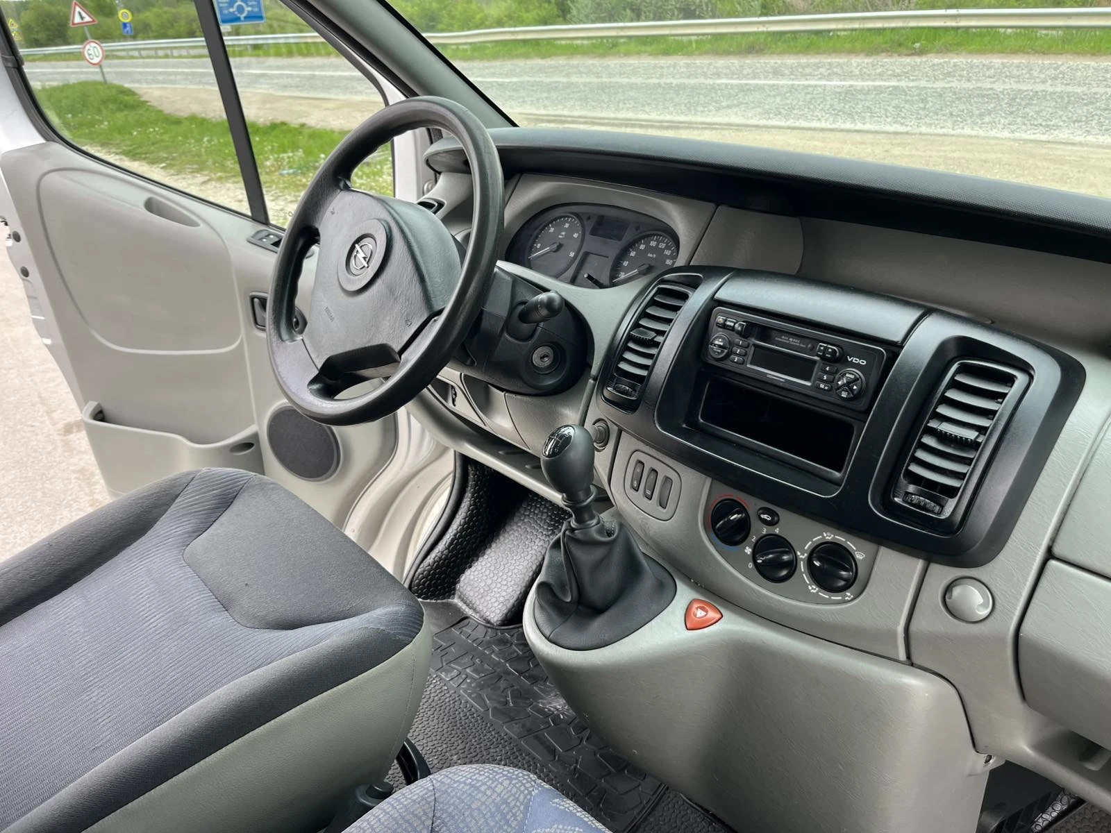 Opel Vivaro 2.0DCI 90кс EURO 4 FACE MAXI  - изображение 10