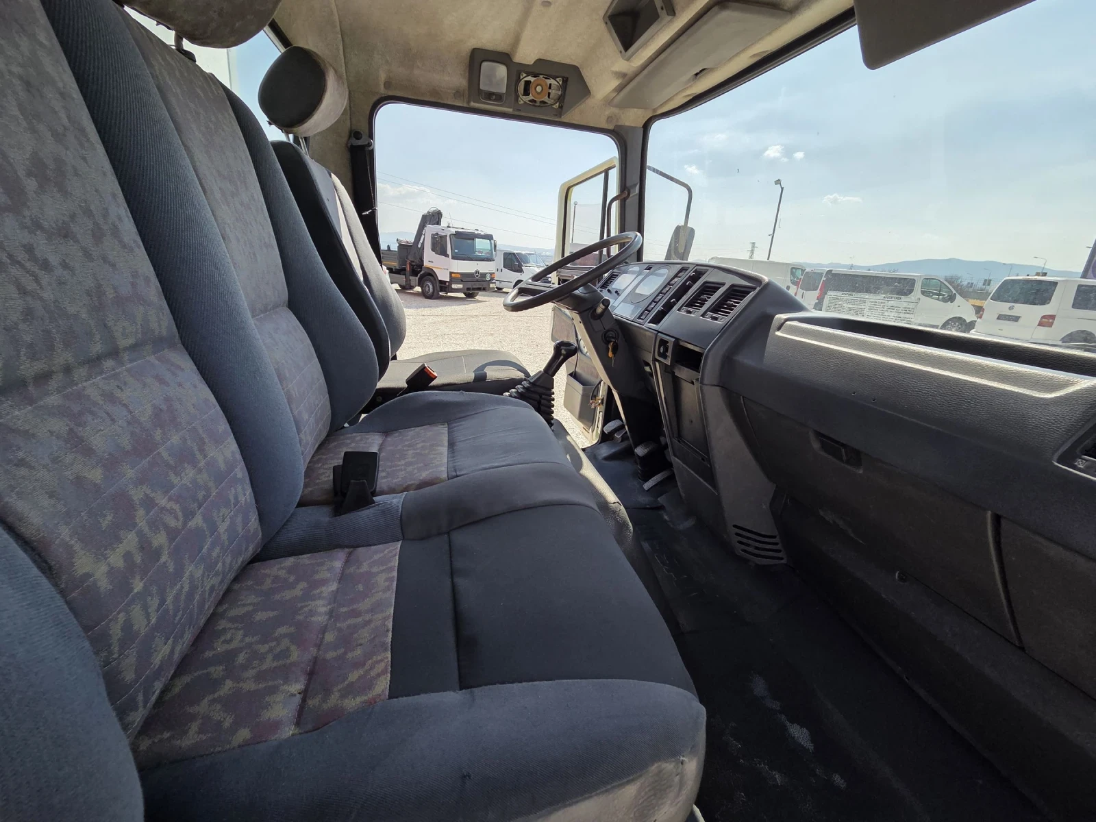 Nissan L35 Категория Б 3.5 т 5.10м - изображение 9