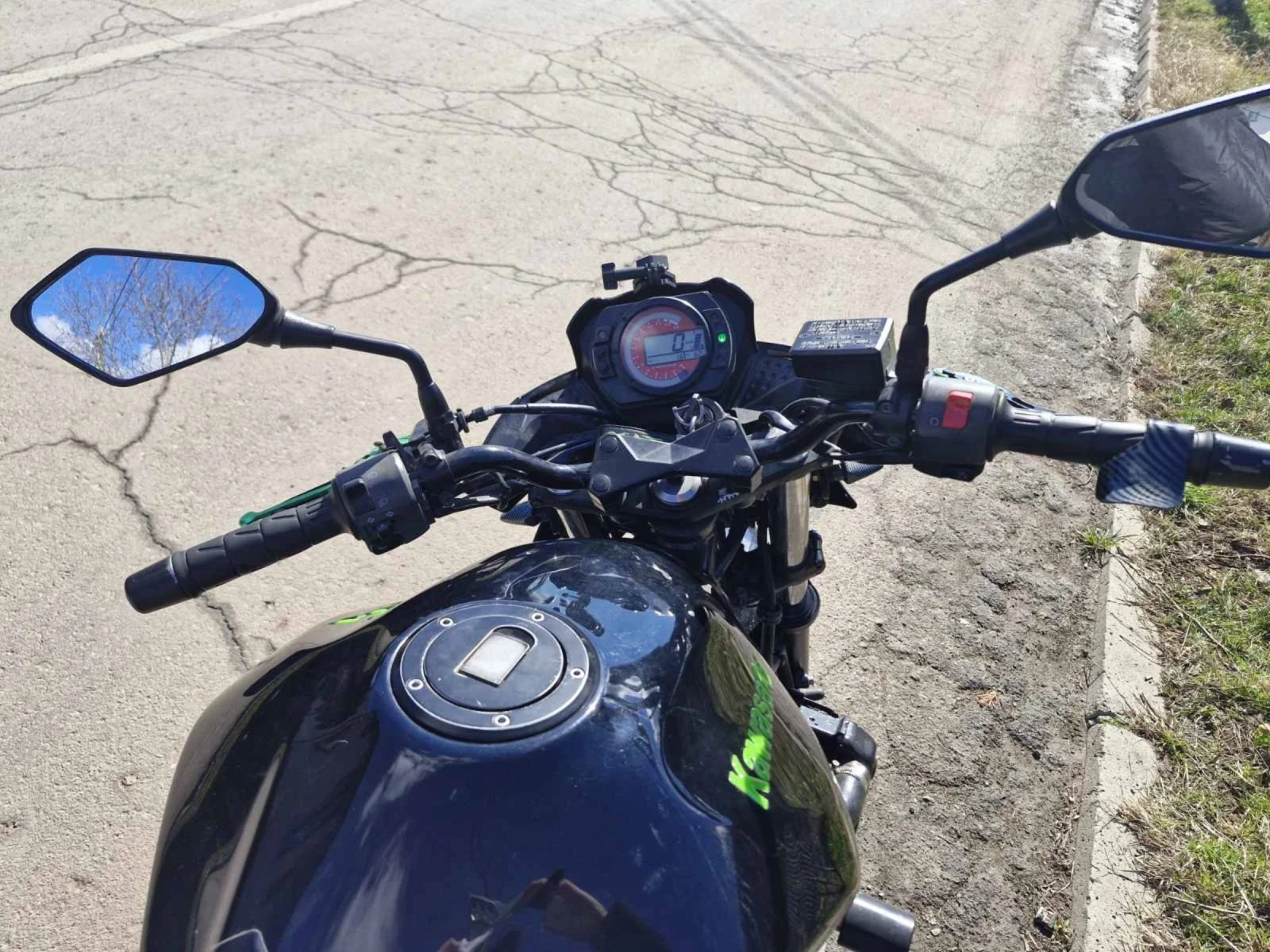 Kawasaki Z 750, снимка 6 - Мотоциклети и мототехника - 53620827