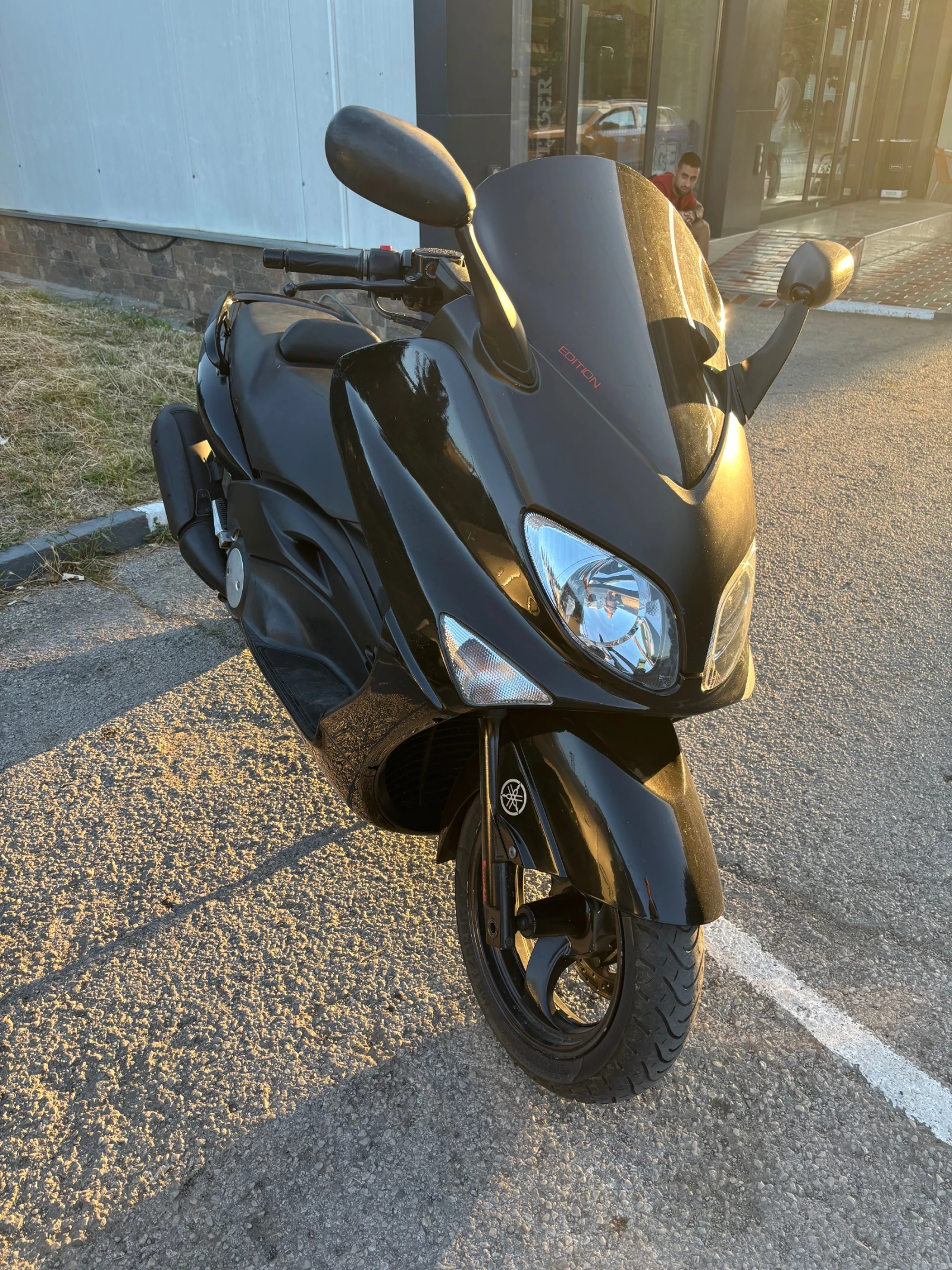 Yamaha T-max