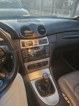 Mercedes-Benz CLK 220, снимка 14