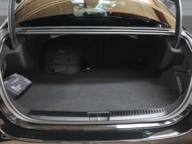 Mercedes-Benz E 53 AMG 4Matic+ = Premium Plus = Гаранция, снимка 11