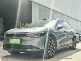 Zeekr 7X 100kWh Long Range RWD Smart Driving Edition, снимка 3