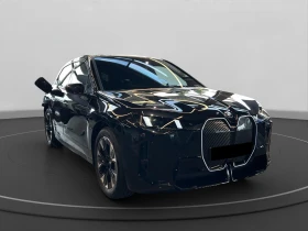 BMW iX xDrive60 M-SPORT PAKET H/K LED CAMERA HEAD UP - 88000 € - 75672141 3