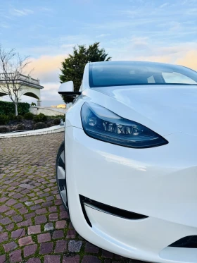 Tesla Model Y AWD Long Range Dual Motor 4х4  - 76500 лв. / 39113.83 € - 43448118 14
