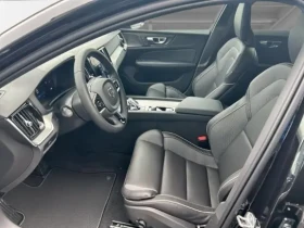 Volvo V60 B4 = Plus Dark = Гаранция - 48916 € / 95671.38 лв. - 82449295 6