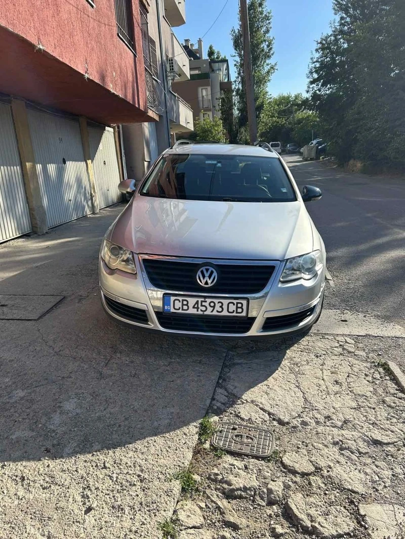 VW Passat, снимка 1 - Автомобили и джипове - 46503490