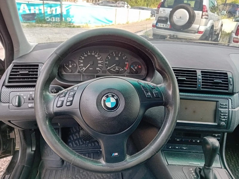 BMW 325 XI, снимка 8 - Автомобили и джипове - 46653374