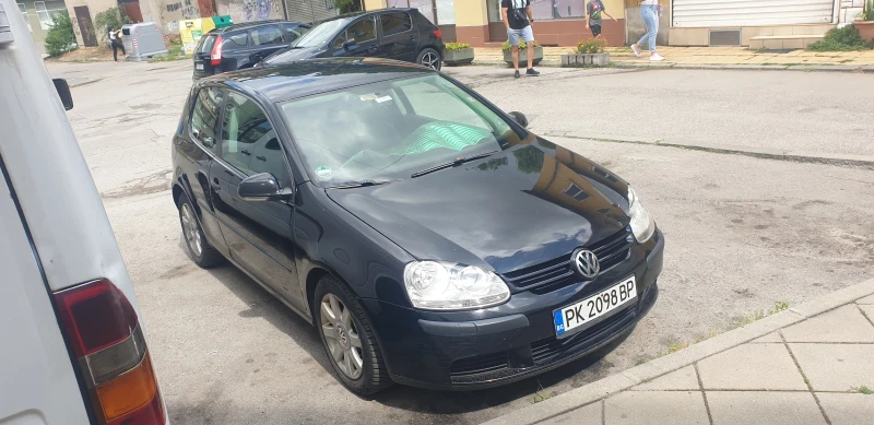 VW Golf 1.9 turbo, снимка 1 - Автомобили и джипове - 48344683