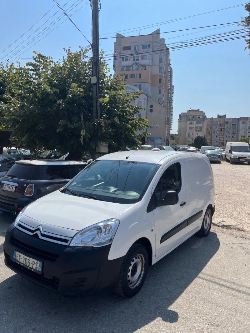 Citroen Berlingo, снимка 2 - Автомобили и джипове - 47506127