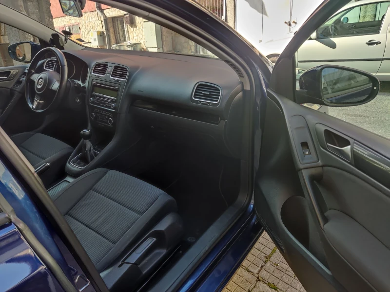 VW Golf 1.4, снимка 9 - Автомобили и джипове - 48105005