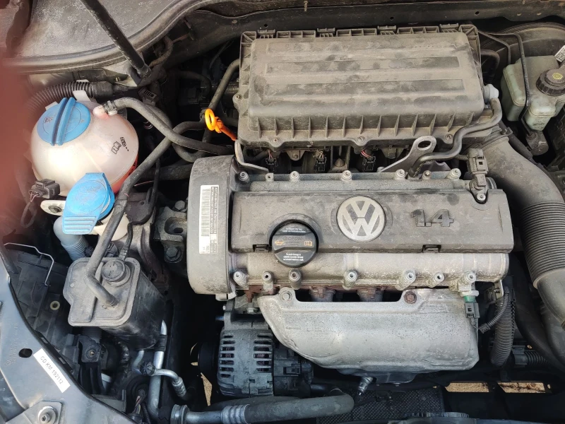 VW Golf 1.4, снимка 6 - Автомобили и джипове - 48105005