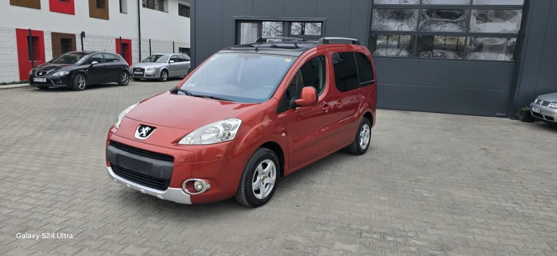 Peugeot Partner Tepee 1.6 109кс фул екстри , снимка 1 - Автомобили и джипове - 49504398