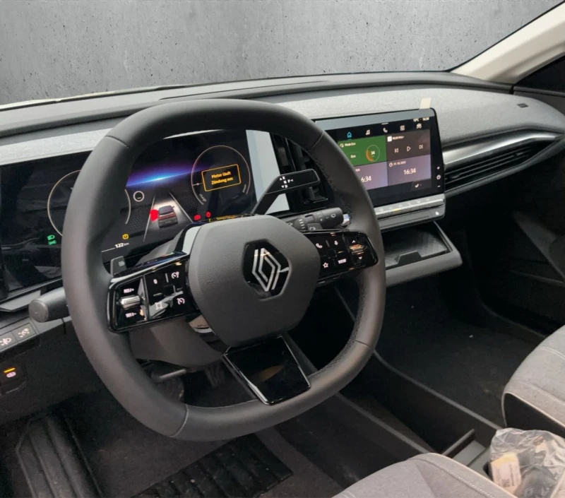 Renault Megane /E-TECH/220HP/EV60/NAVI/LED/AMBI/NAVI/KLESS/318v, снимка 10 - Автомобили и джипове - 50080523