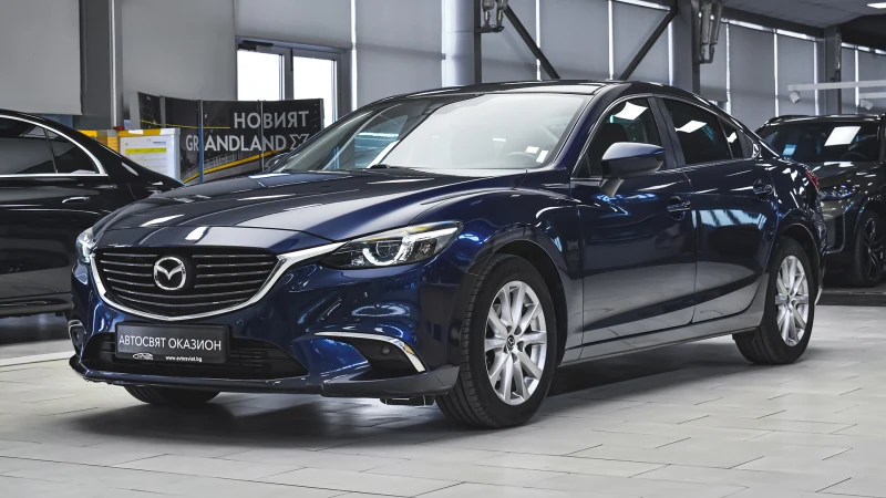 Mazda 6 2.2 SKYACTIV-D Automatic, снимка 4 - Автомобили и джипове - 50907733