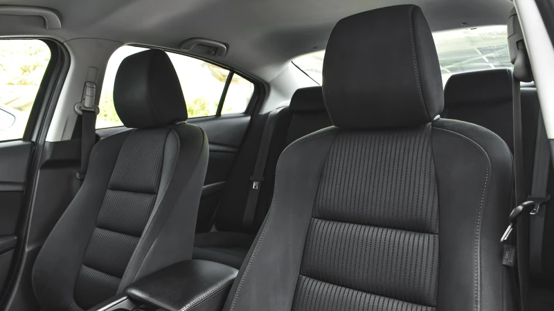 Mazda 6 2.2 SKYACTIV-D Automatic, снимка 10 - Автомобили и джипове - 50907733