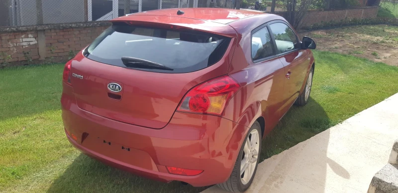 Kia Ceed 1.6-Бензин, снимка 4 - Автомобили и джипове - 52566652