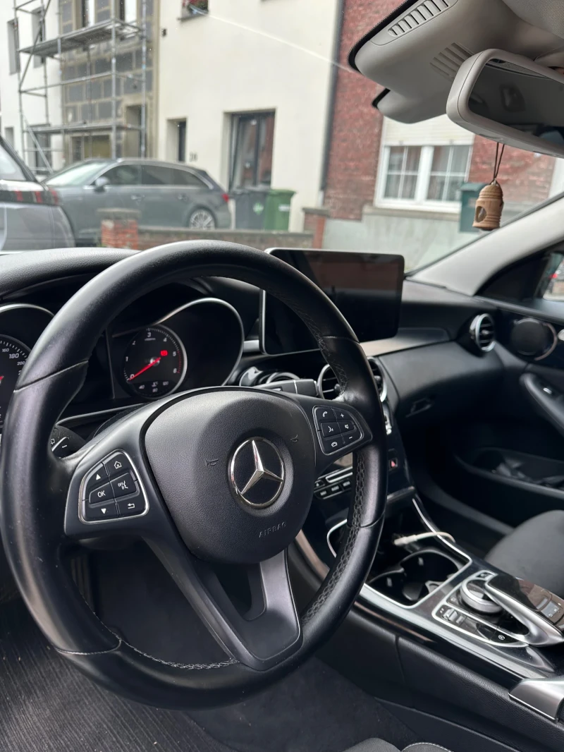 Mercedes-Benz C 250, снимка 11 - Автомобили и джипове - 53065194
