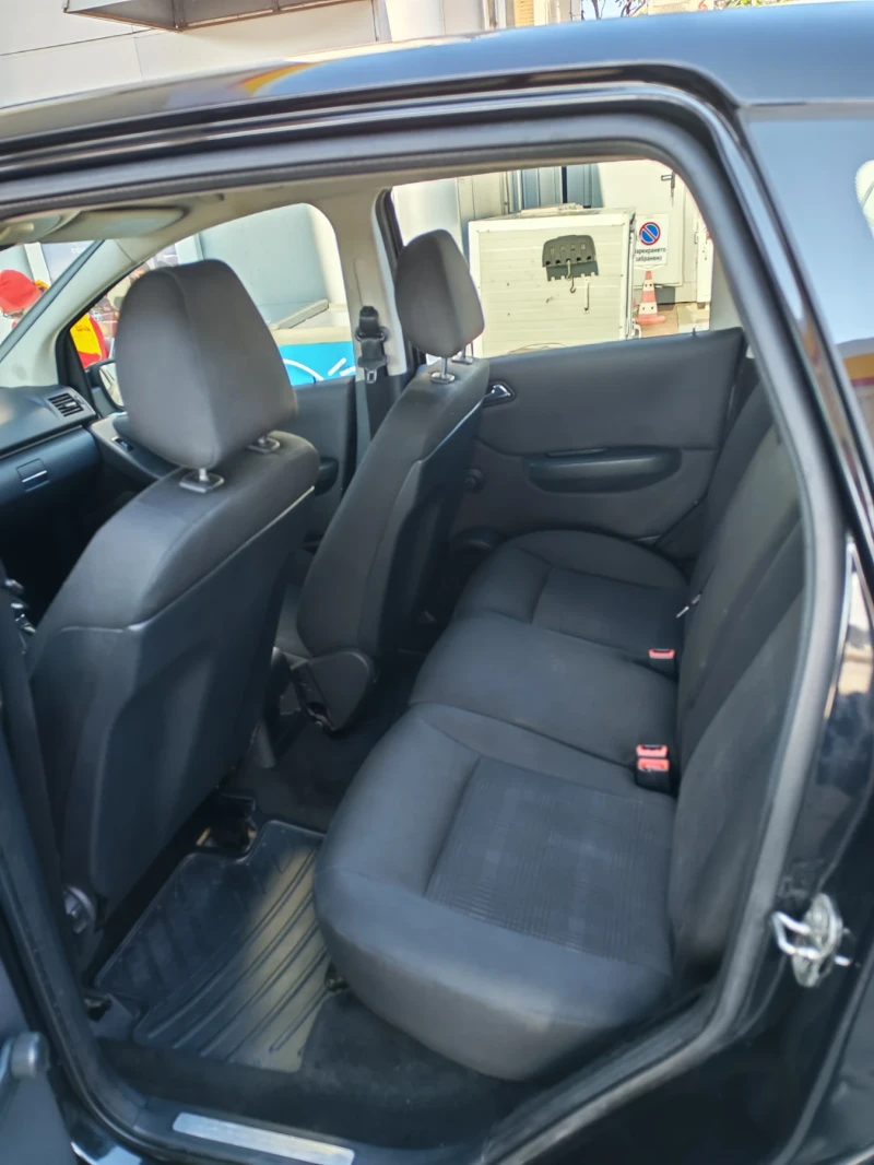 Mercedes-Benz A 160 Нов внос от Германия. Един собственик, обслужен., снимка 7 - Автомобили и джипове - 51956694