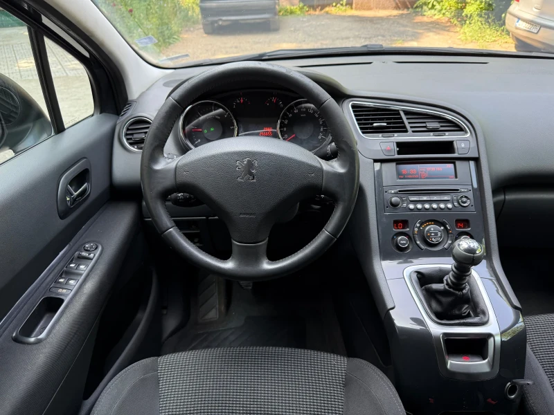 Peugeot 5008, снимка 7 - Автомобили и джипове - 52042193