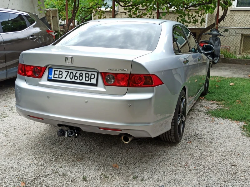 Honda Accord 2.0i/LPG/Facelift , снимка 4 - Автомобили и джипове - 52434544
