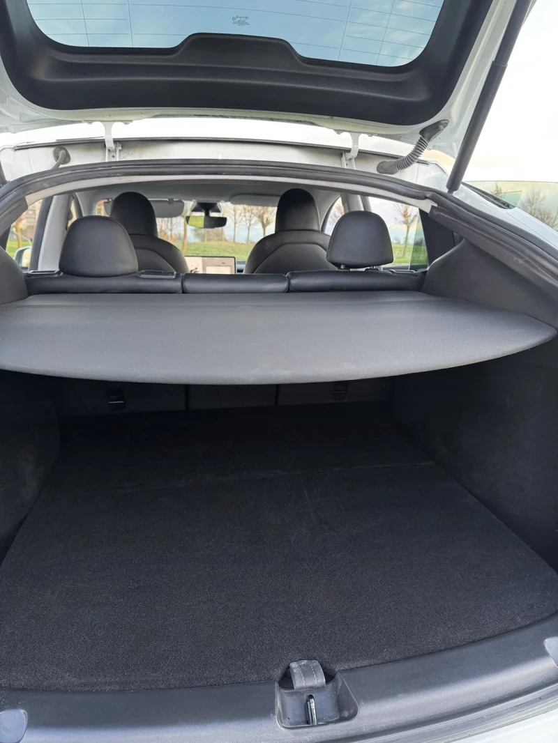 Tesla Model Y AWD Long Range Dual Motor 4х4 , снимка 9 - Автомобили и джипове - 52597714