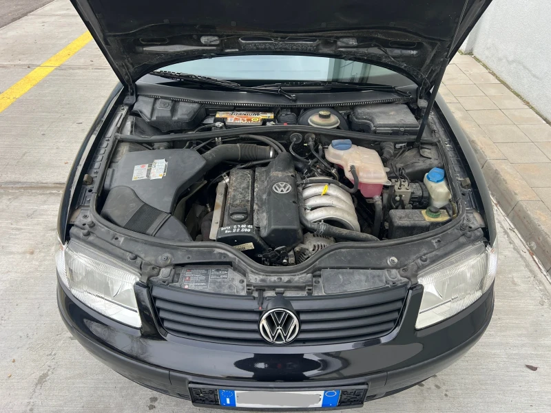 VW Passat 103842km !!!! ITALY !!!! 1.6i !!!, снимка 8 - Автомобили и джипове - 52630841