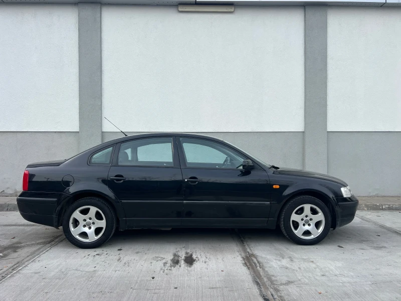 VW Passat 103842km !!!! ITALY !!!! 1.6i !!!, снимка 6 - Автомобили и джипове - 52630841