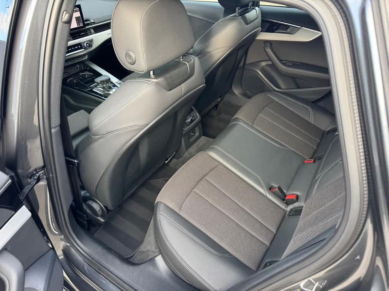 Audi A4 QUATTRO 204 кс -  VIRTUAL 2022 S Line+ , снимка 14 - Автомобили и джипове - 52710957