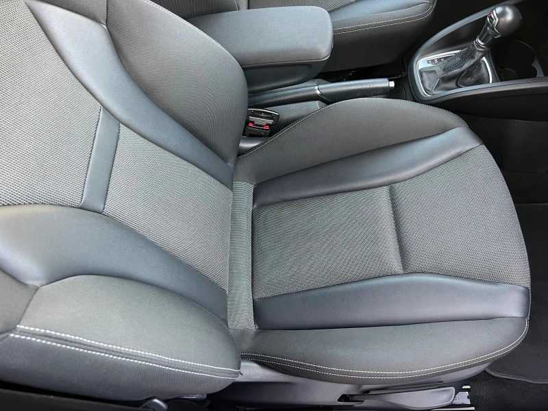 Audi A1 S-LINE/LED/XENON/NAVI/PODGREV/KOJA/UNIKAT, снимка 14 - Автомобили и джипове - 52757757