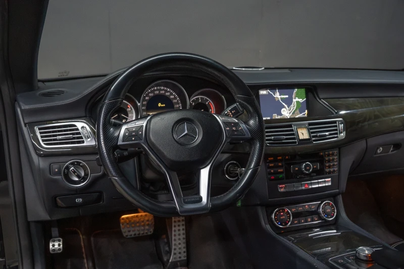 Mercedes-Benz CLS 350 AMG GT 6.3 OPTIC / FULL LED / CARBON / SHADOW LINE, снимка 11 - Автомобили и джипове - 53155765