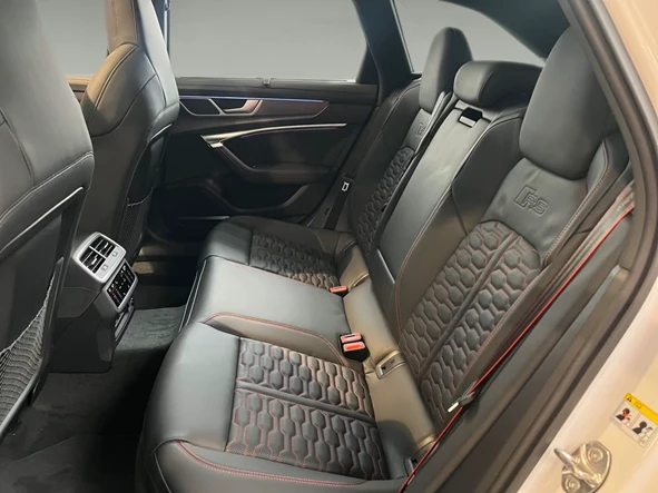 Audi Rs6 Avant Quattro = Black Optic Plus = Гаранция - изображение 7