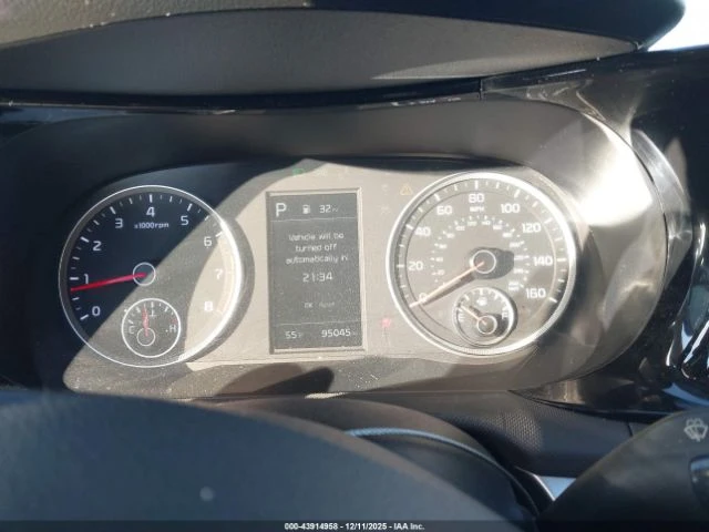 Kia K5 LXS - изображение 7