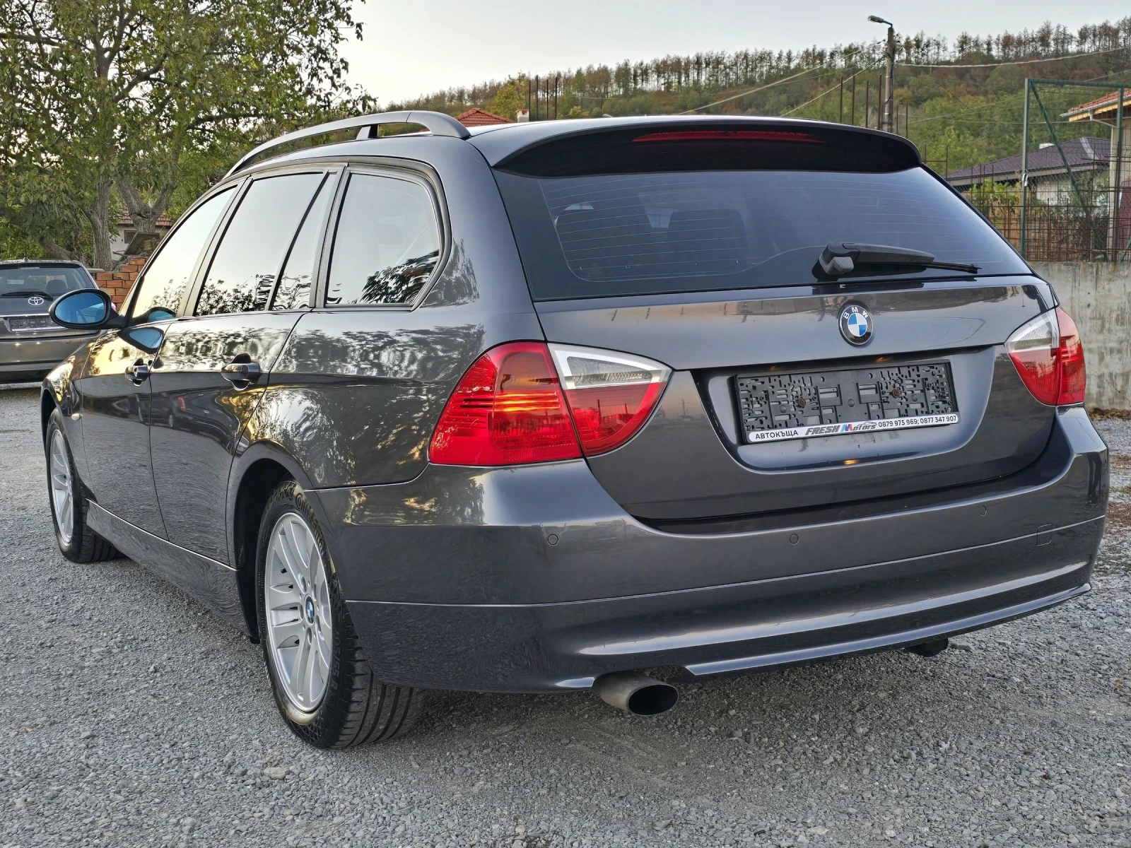 BMW 318 2.0 D 122 К.С. 6 СКОРОСТИ / КСЕНОН / КЛИМАТРОНИК  - изображение 3