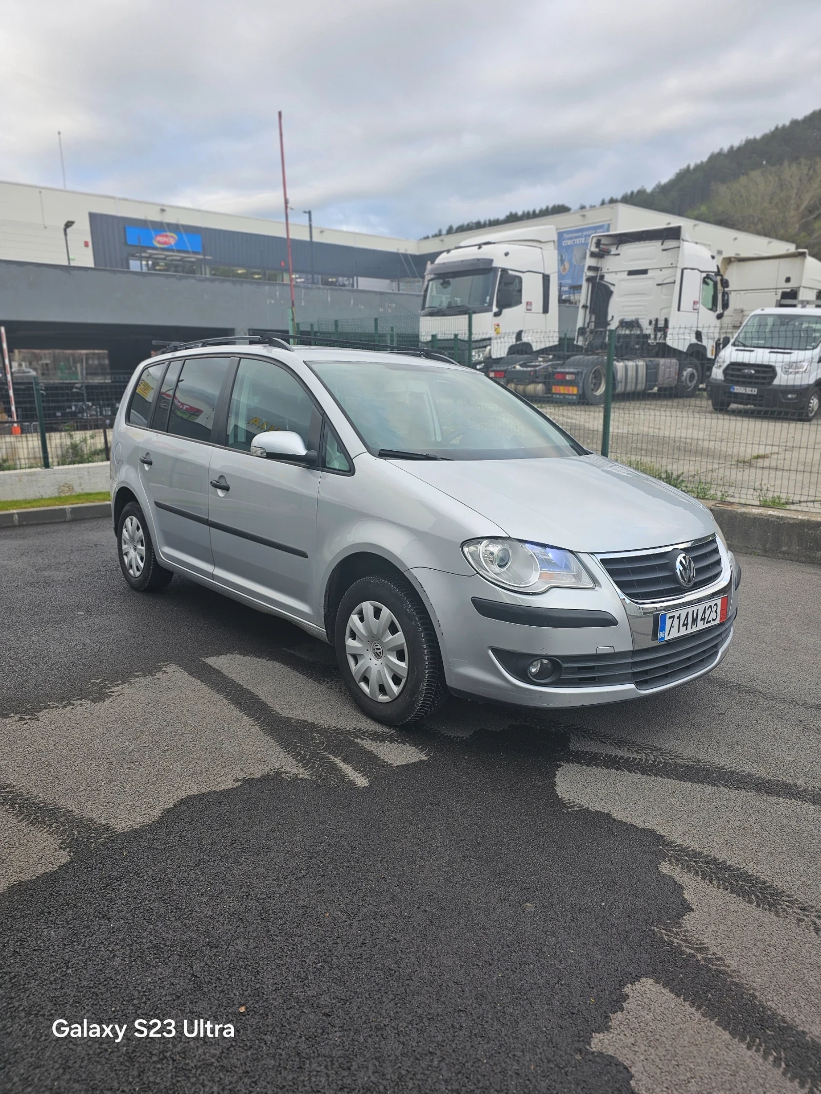 VW Touran 1.6 уникален  - изображение 4