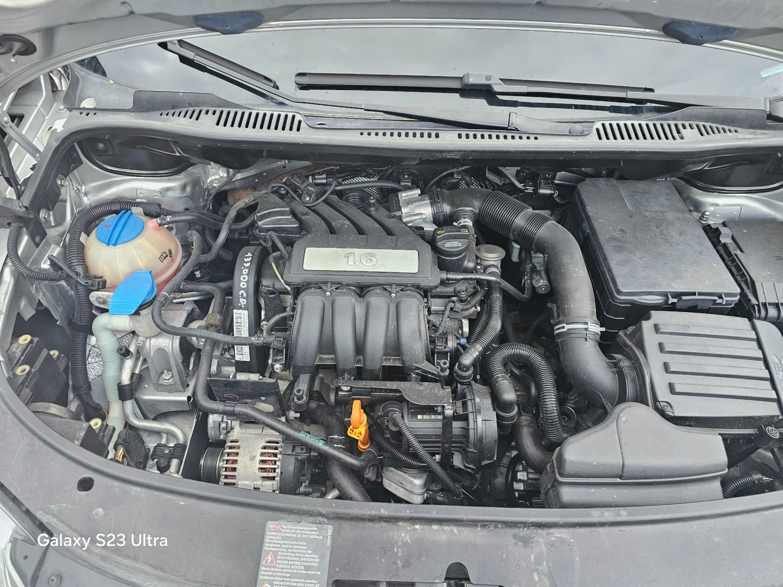 VW Touran 1.6 уникален  - изображение 7