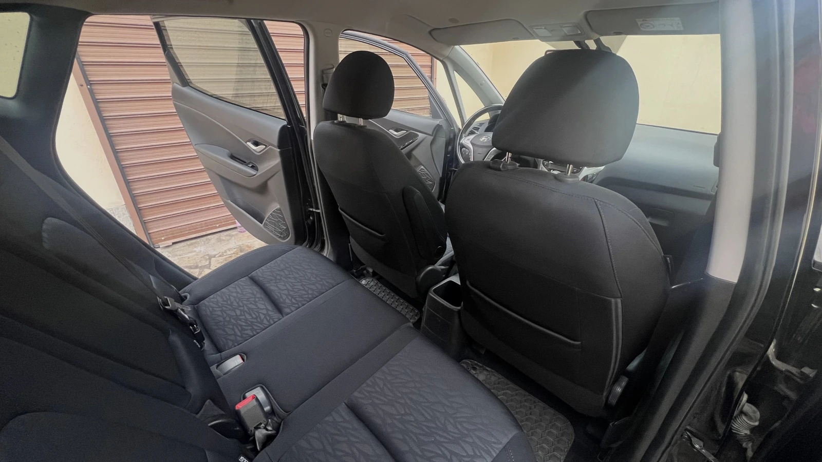 Hyundai Ix20 1.4 CRDi - изображение 9