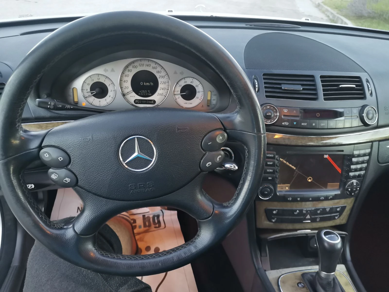 Mercedes-Benz E 350 ТОП СЪСТОЯНИЕ* 4MATIC/КОЖА - изображение 9