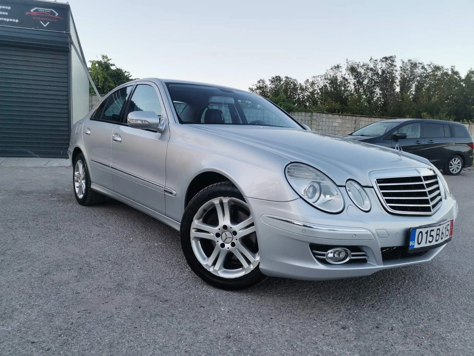Mercedes-Benz E 350 ТОП СЪСТОЯНИЕ* 4MATIC/КОЖА - изображение 3