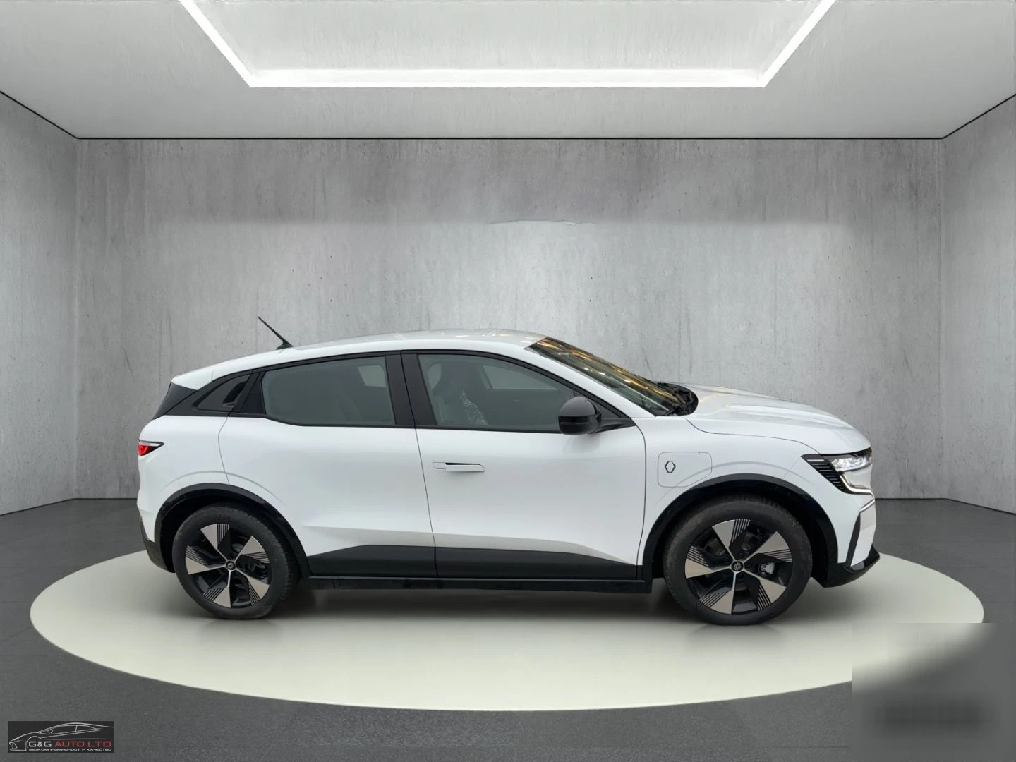 Renault Megane /E-TECH/220HP/EV60/NAVI/LED/AMBI/NAVI/KLESS/318v - изображение 6