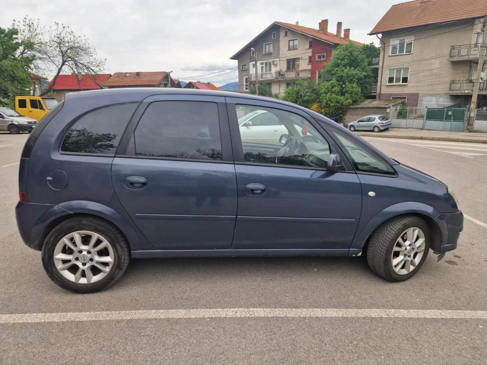 Opel Meriva 1.7 Diesel  - изображение 8
